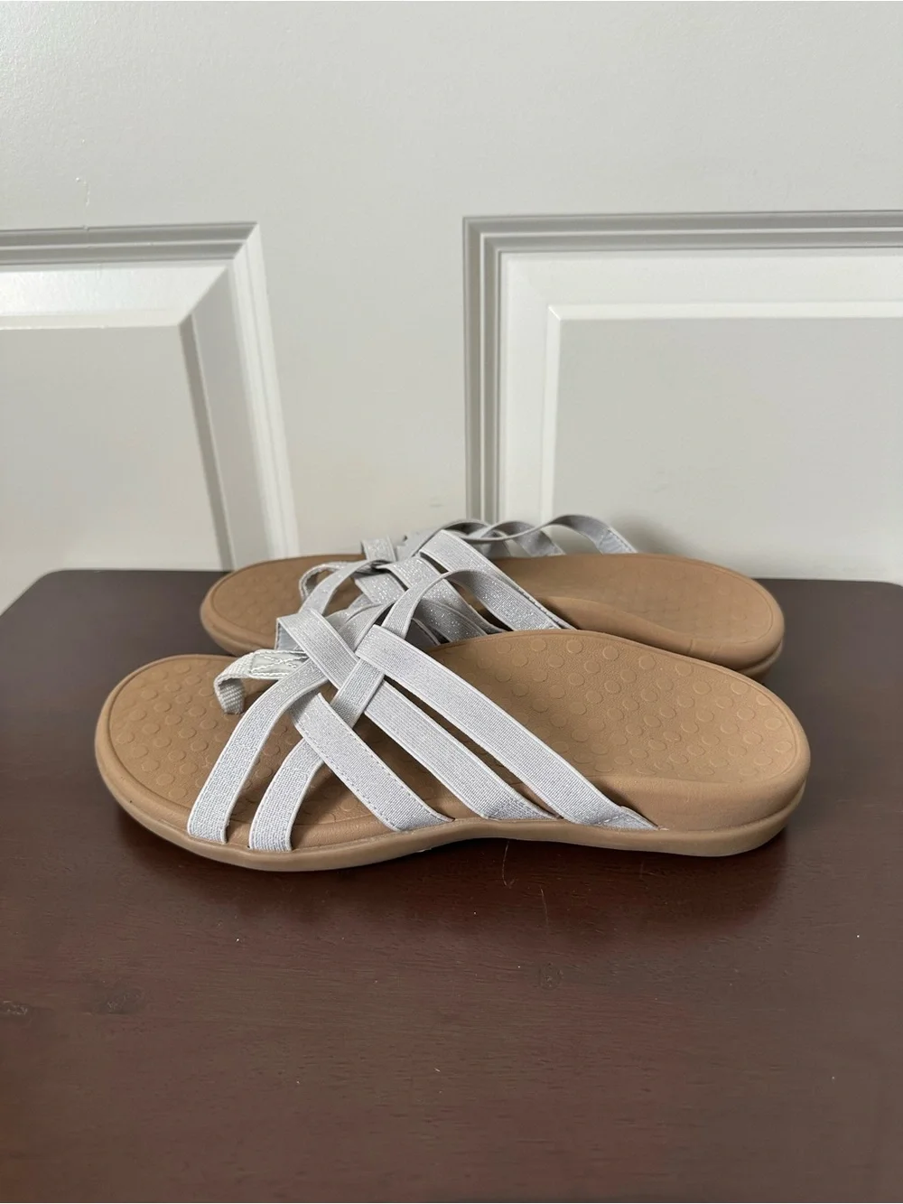 Vionic Women's Stretch Woven Sandals Silver Grey Size 9 Walking Comfort Arch